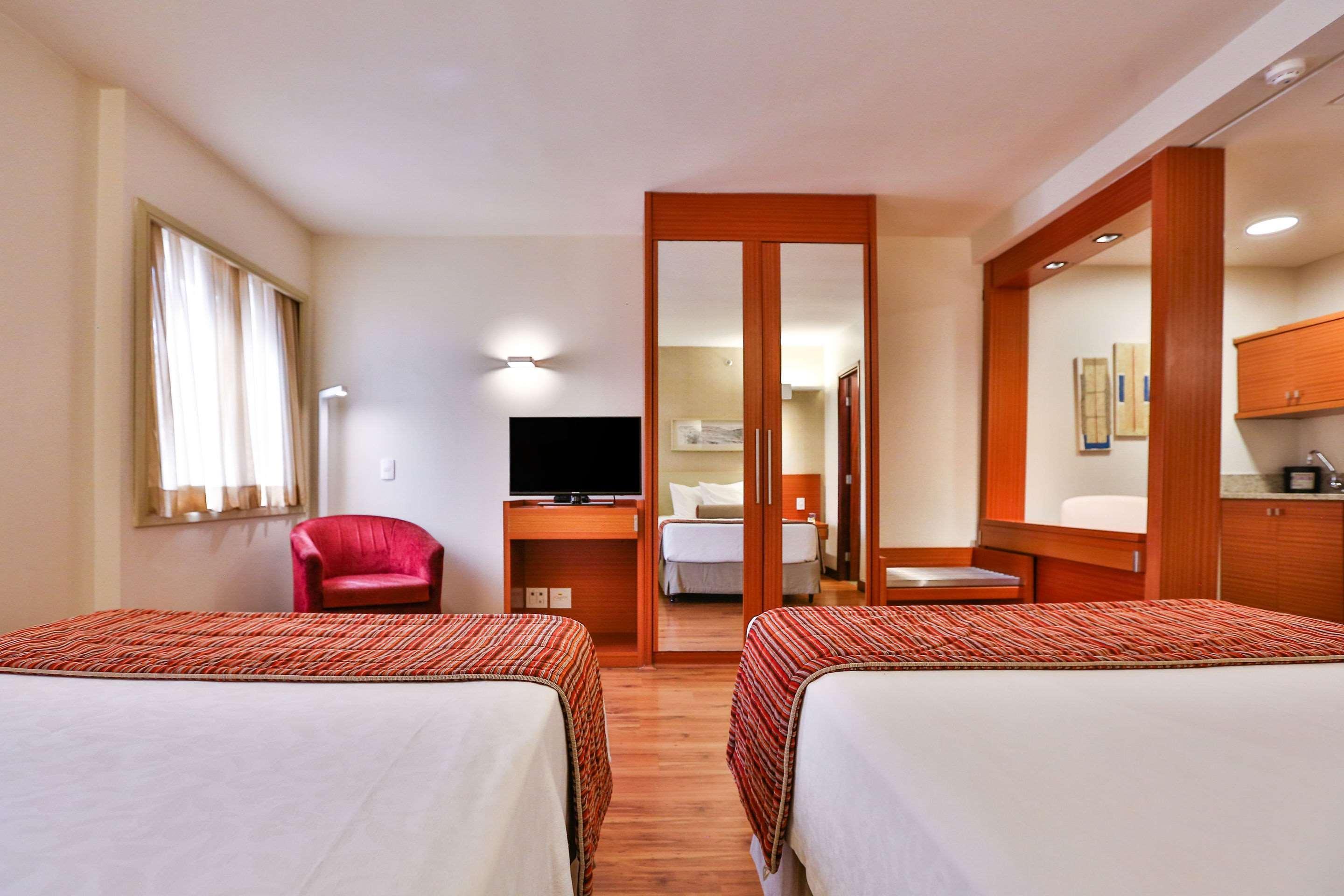 Comfort Suites Brasília Buitenkant foto