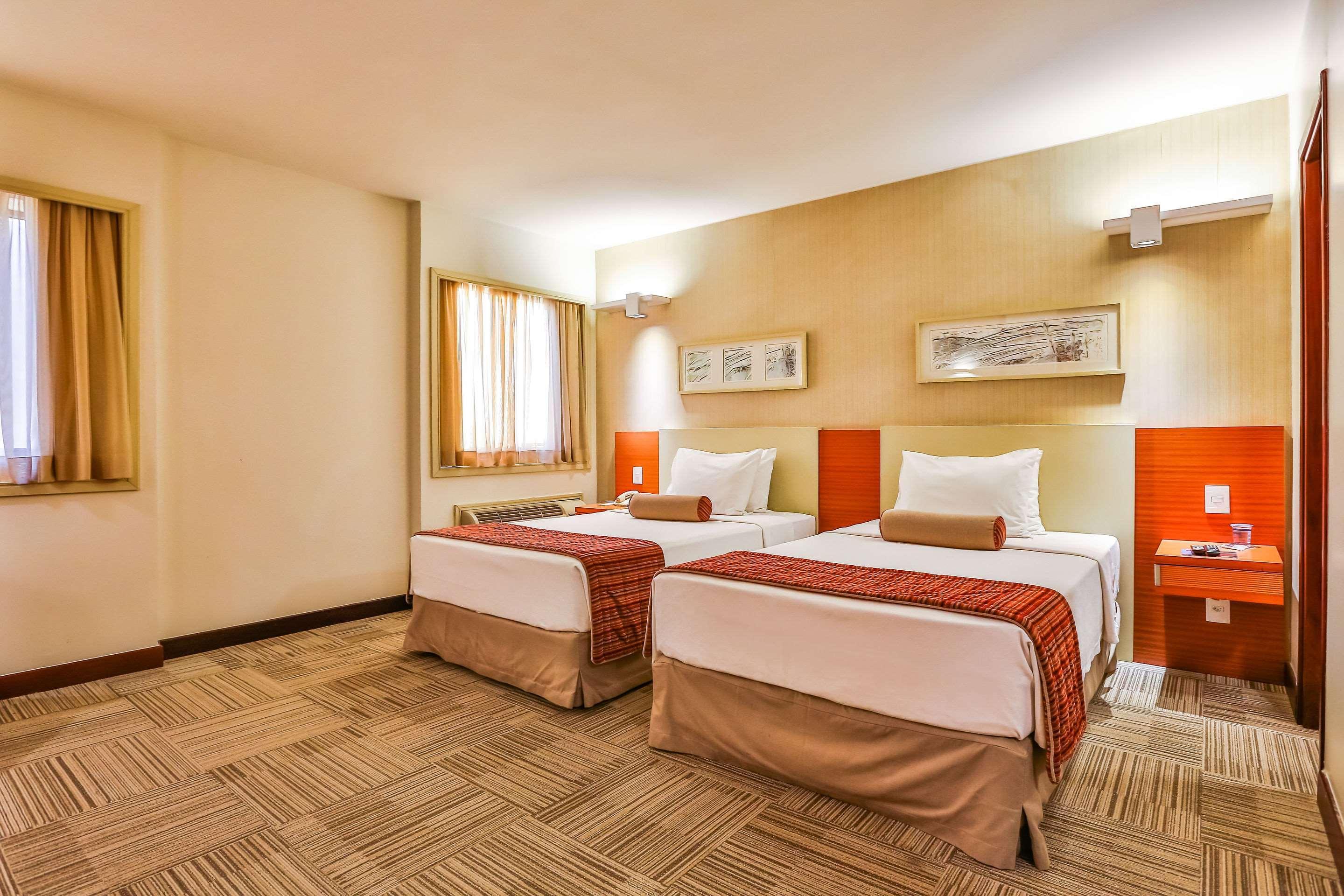 Comfort Suites Brasília Buitenkant foto