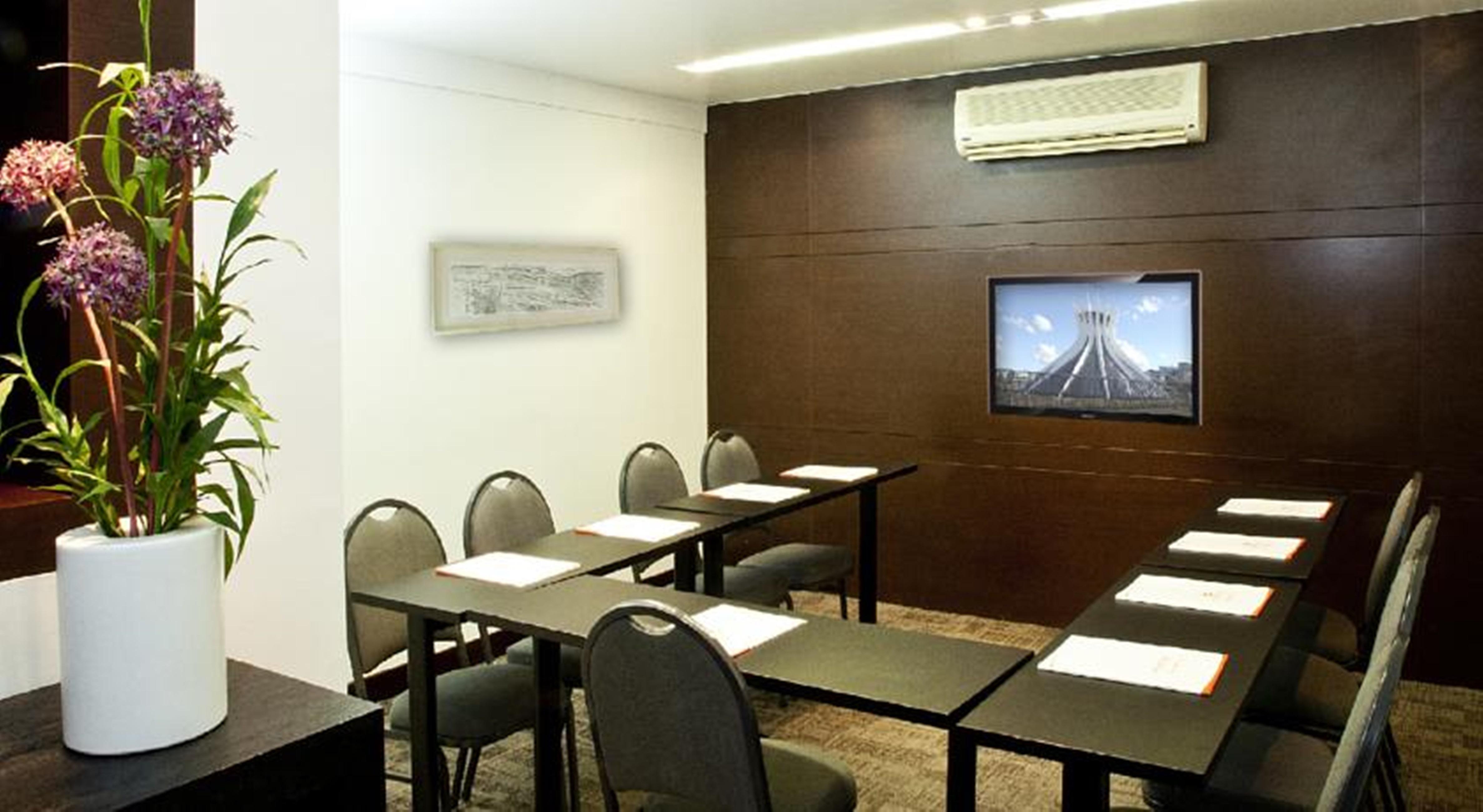 Comfort Suites Brasília Buitenkant foto